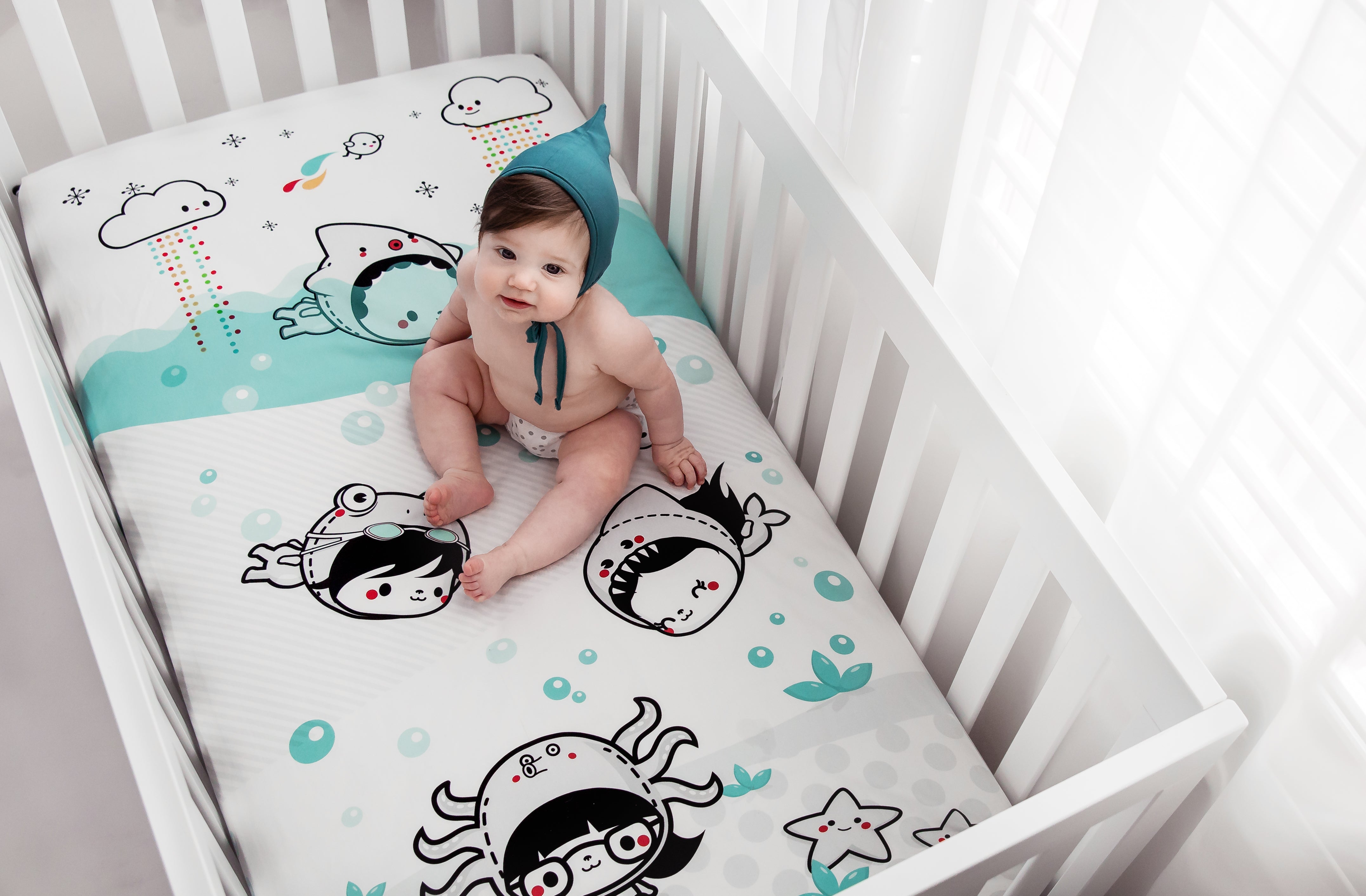 Dive In Organic Standard Size Crib Sheet